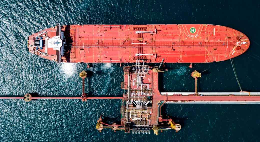 Ruská ropa mění trasy. Stínová flotila, venezuelský tygr, indická důvtip: domácí surovina usiluje o místo pod sluncem.